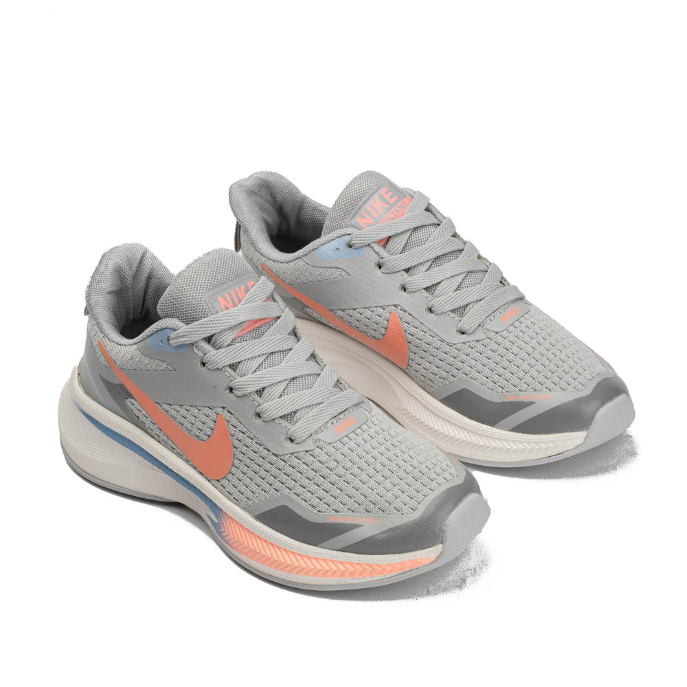 Nike Women’s Running Zoom