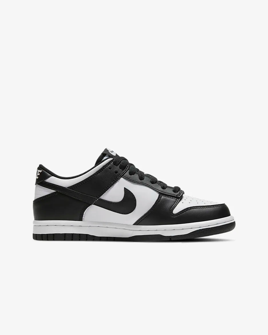 Nike Dunk Low Retro Black / White